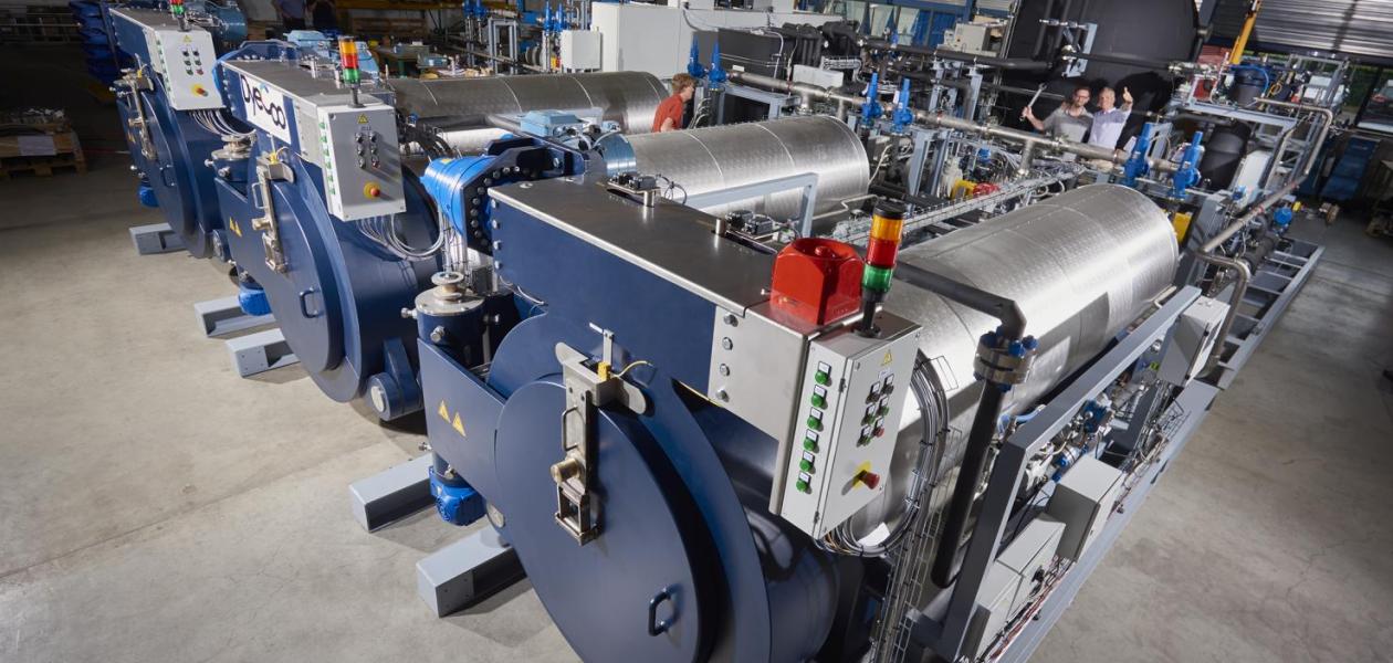 Baanbrekende milieuvriendelijke DyeOx 4 textielverfmachines bij VDL ETG Projects.